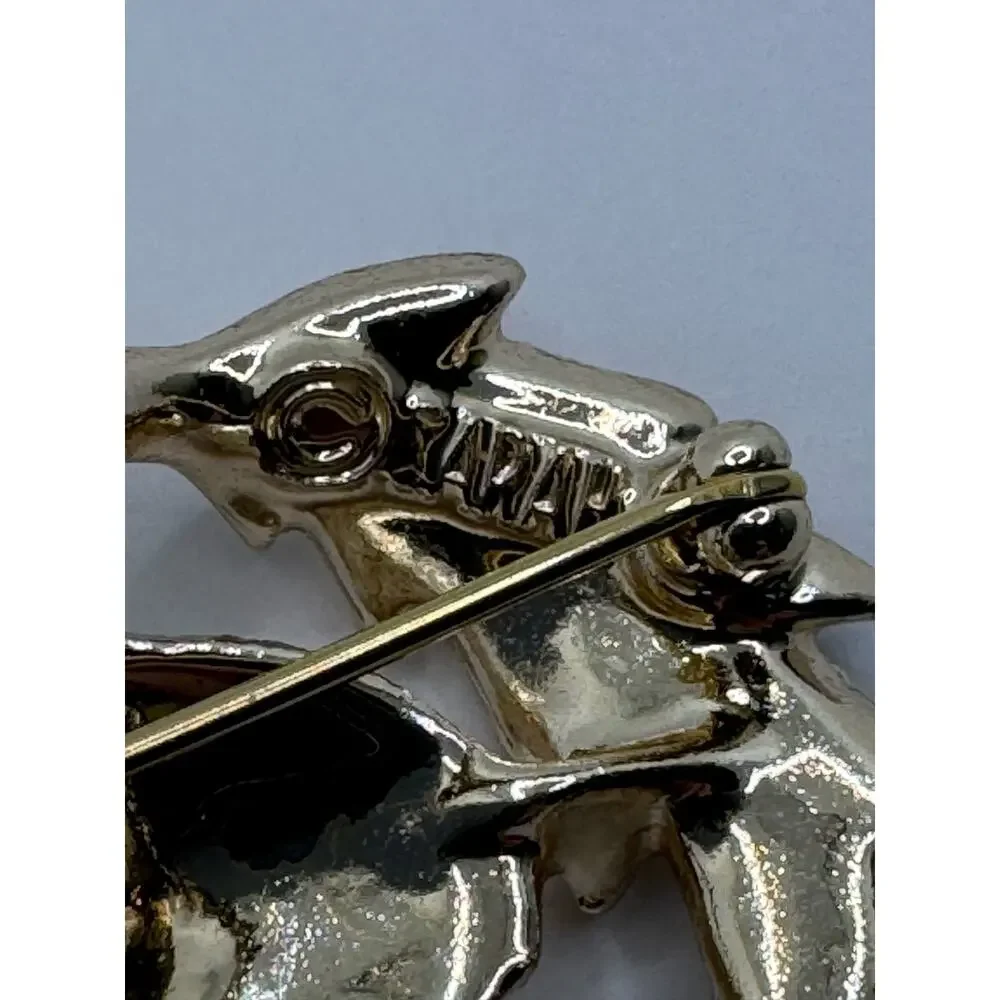 Sarah Coventry Vintage signed gold tone acorn brooch pin cottage 1970's